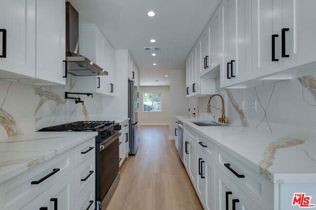 Building Photo - 7444 Ostrom Ave