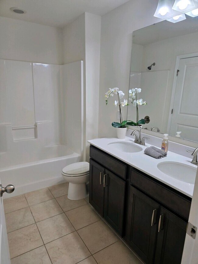 Building Photo - Spacious Elegance Meets Smart Living — 3,1...