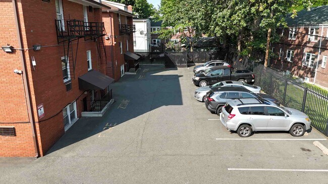 Building Photo - 824-828-832 Grove St