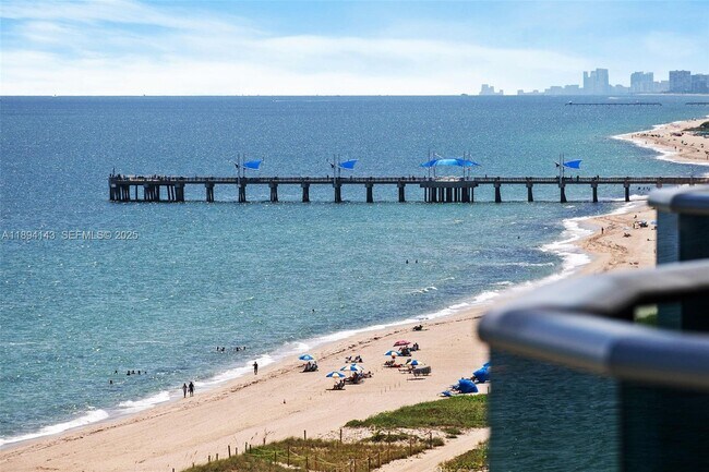 Building Photo - 900 N Ocean Blvd