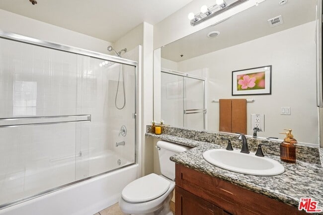 Building Photo - 100 S Alameda St