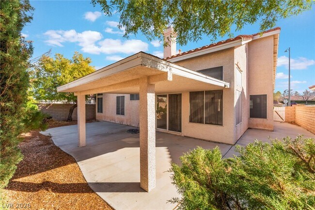 Building Photo - 8150 Canto Ave