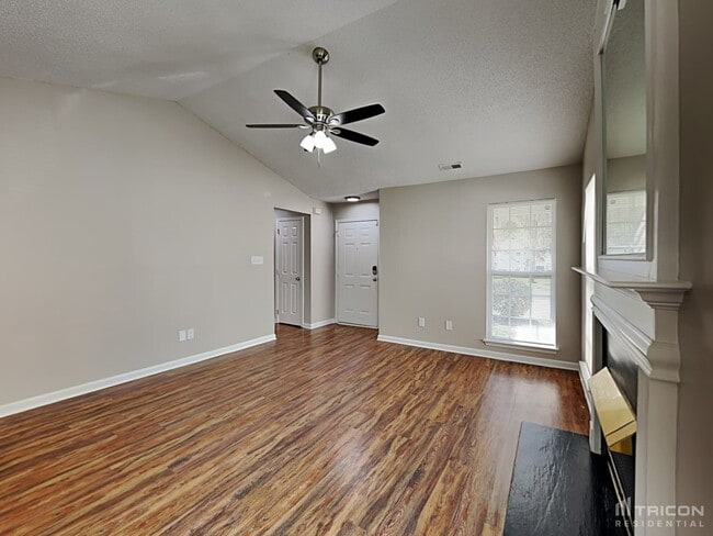 Building Photo - 8623 Treyburn Dr