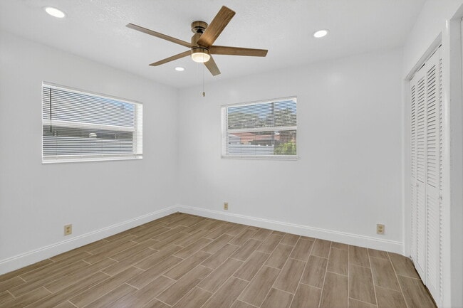 Building Photo - 600 S Mangonia Cir