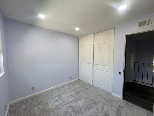 Building Photo - Welcome to 5322 Carryback!
