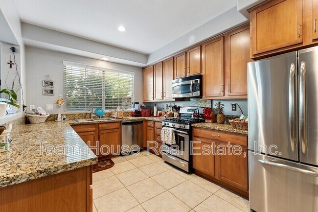 Building Photo - 23919 Brescia Dr