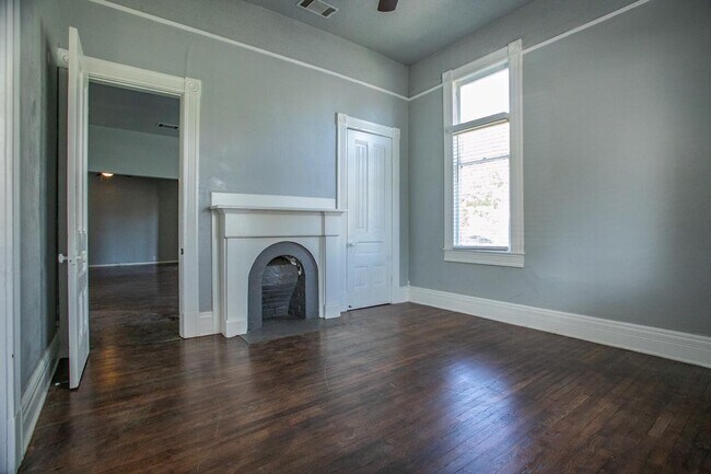 Parlor - 2300 19th St
