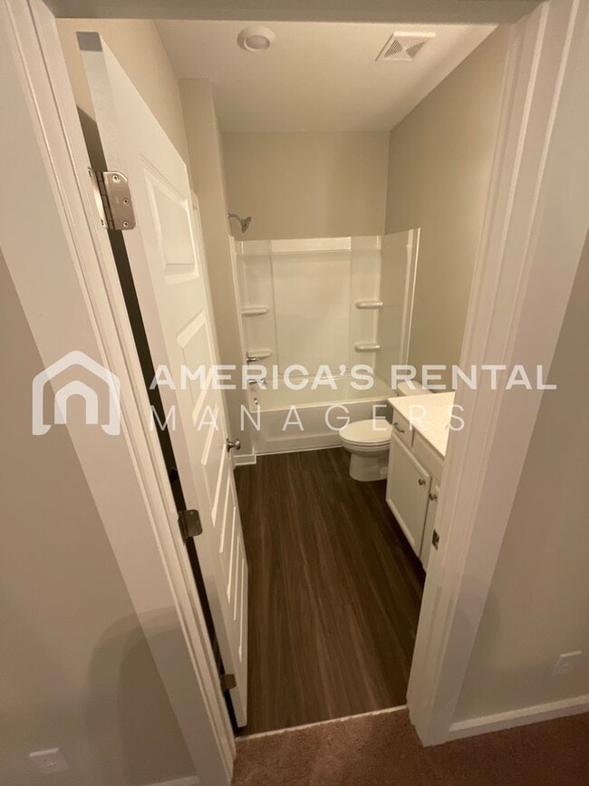 Building Photo - Home for Rent in Oak Grove, AL!!! View with 48 Hours Notice!