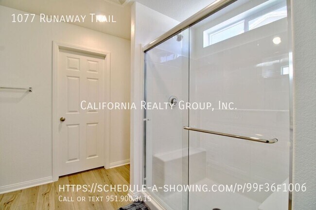 Building Photo - 1077 Runway Trl