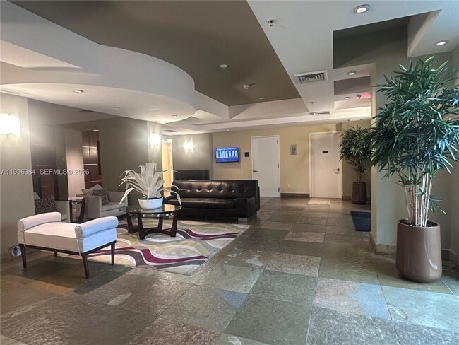 Building Photo - 1755 E Hallandale Beach Blvd