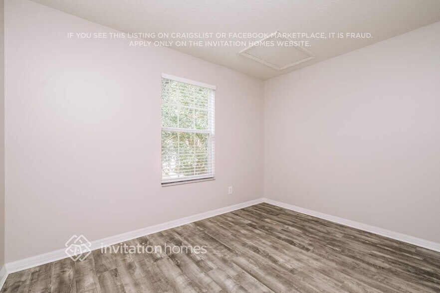 Building Photo - 2935 Girvan Dr