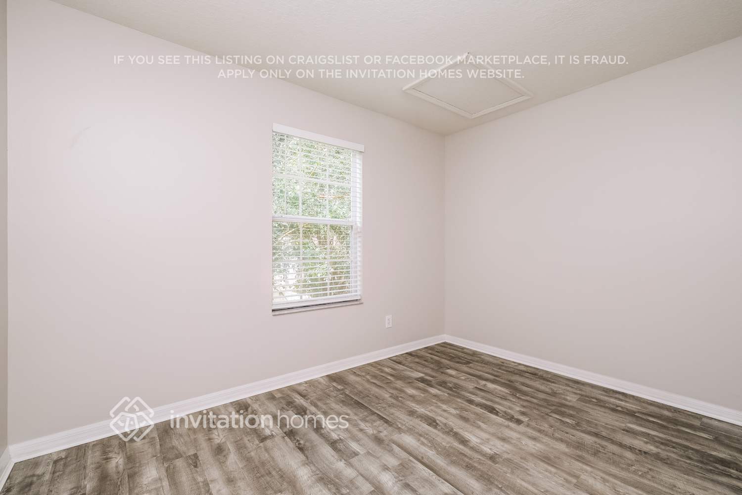 Building Photo - 2935 Girvan Dr