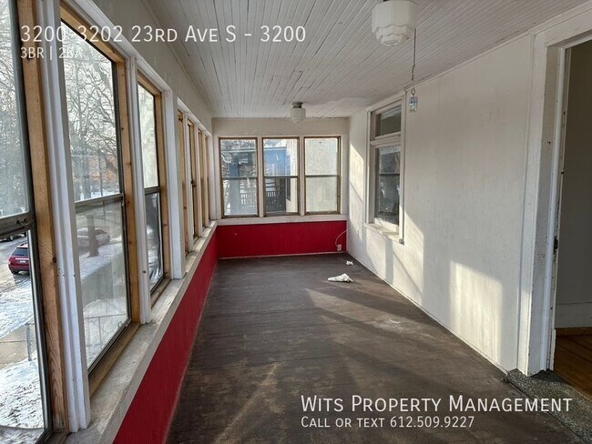 Building Photo - 3200-3202 23rd Ave S-3200