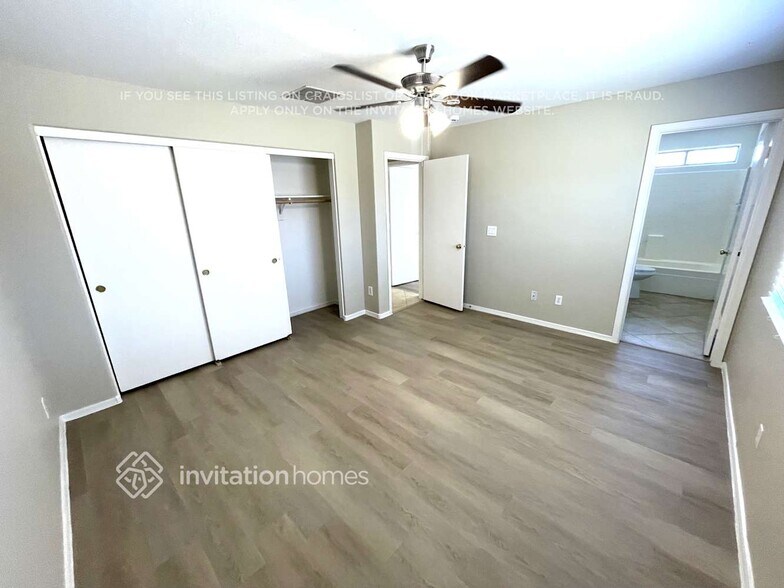 Building Photo - 6618 W Mohave St