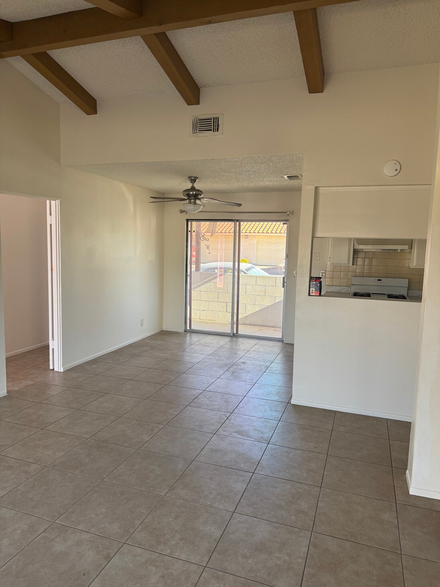 Building Photo - 74430 Driftwood Dr