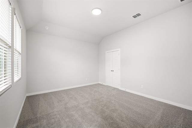 Building Photo - 405 Green Gables Dr