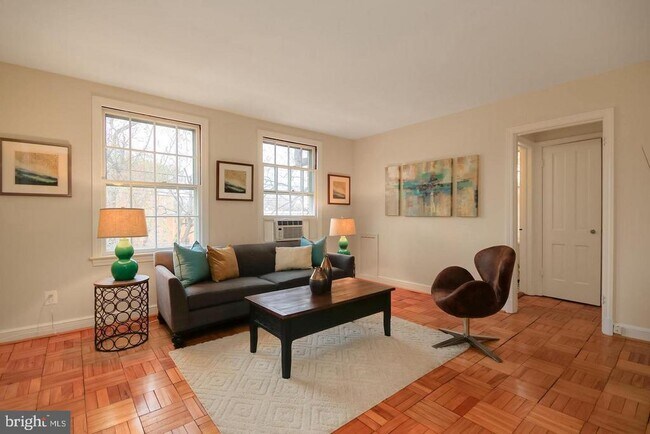 Building Photo - 2712 Ordway St NW