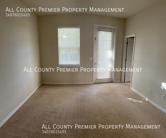 Building Photo - 12034 Lorenza Ln