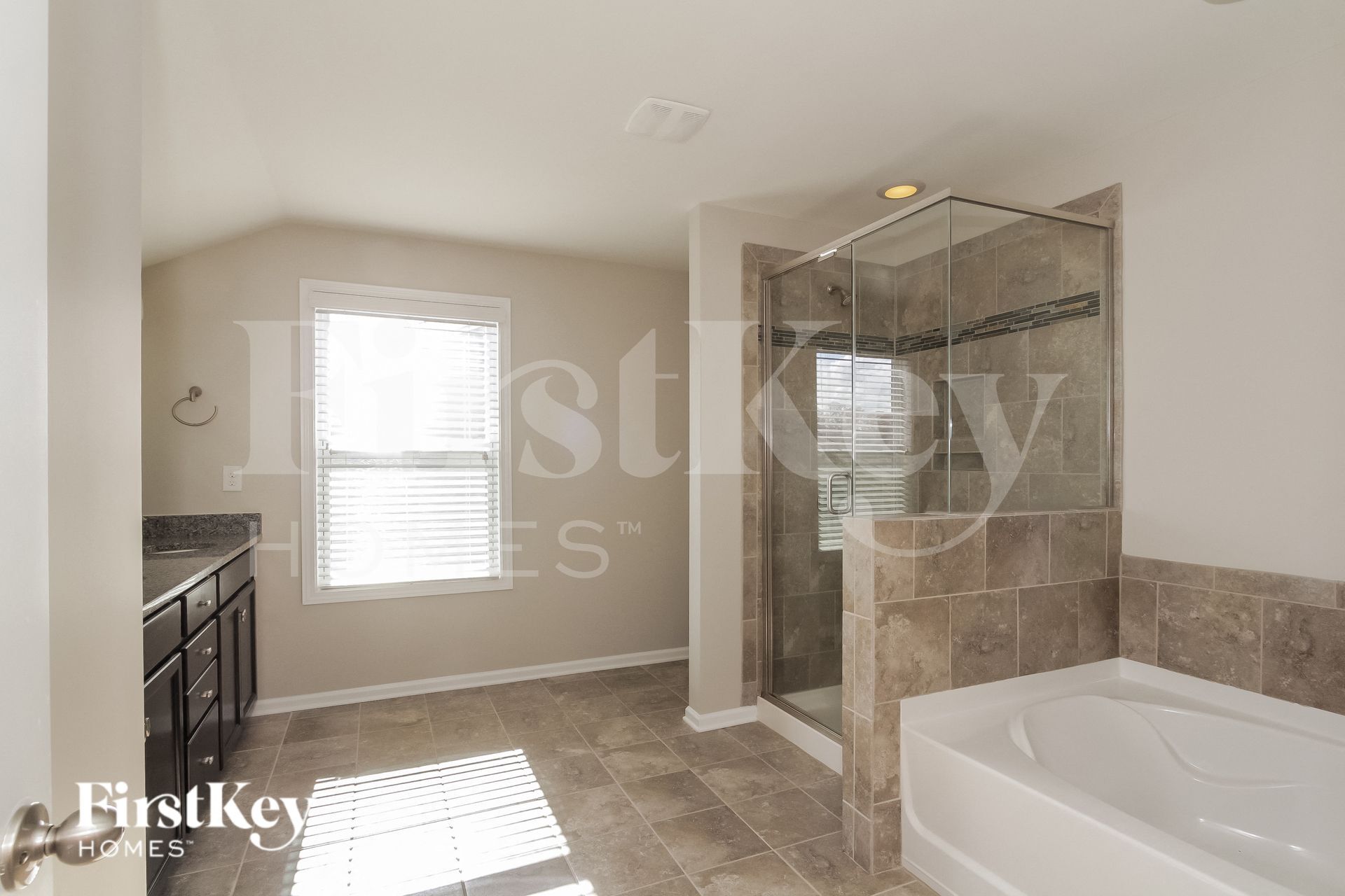 Building Photo - 8137 Kalson St