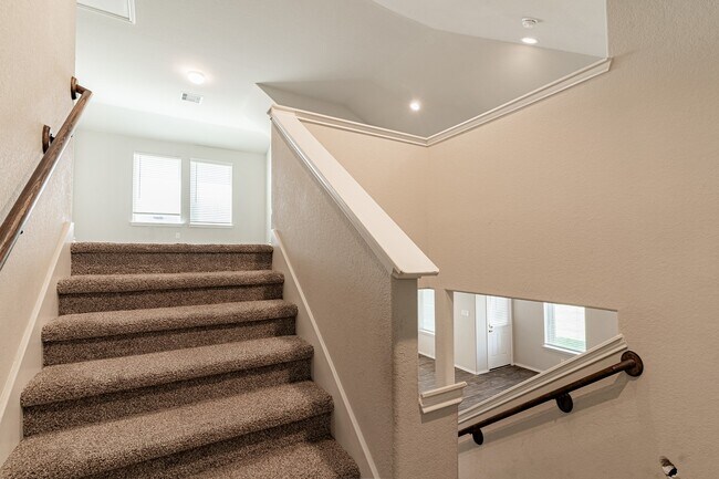 Building Photo - 1834 Brady Shores Dr