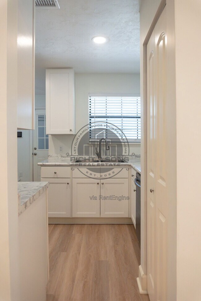 Building Photo - 2781 Grantham Ln