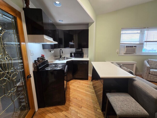 Building Photo - 2325-2327 S Croskey St