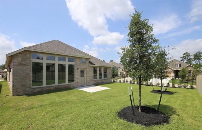 Building Photo - 18 Salado Vista Ct