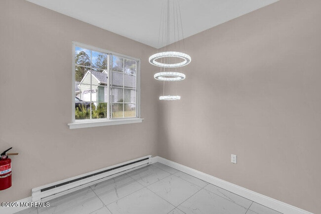 Building Photo - 9A Juniper Ln