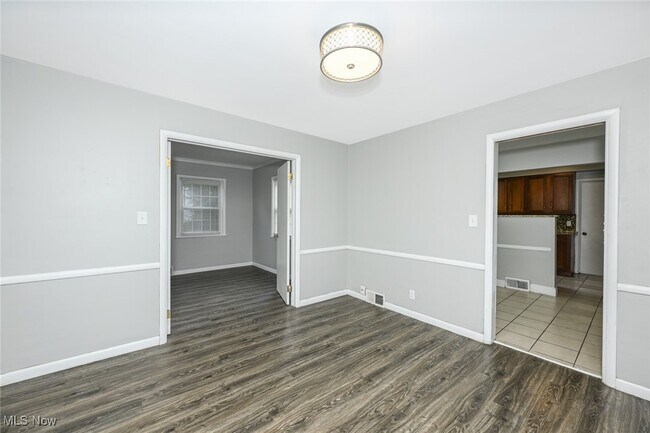 Building Photo - 19226 Winslow Rd