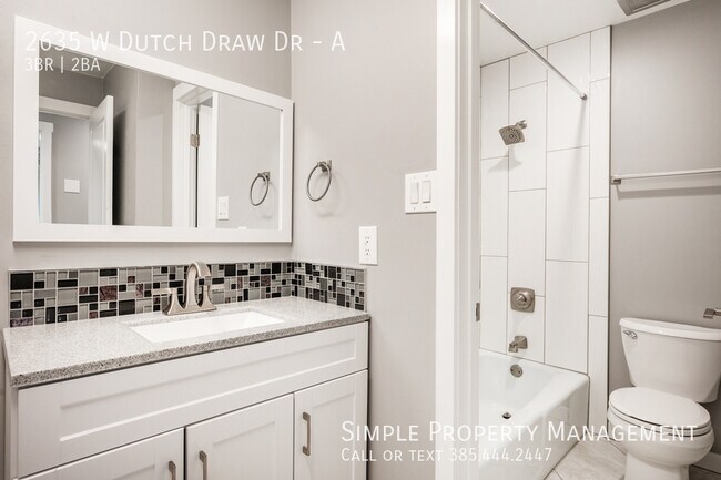 Building Photo - 2635 W Dutch Draw