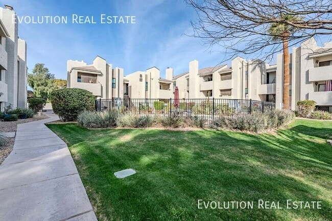 Building Photo - Modern 1BR/1BA Condo in Prime Scottsdale L...