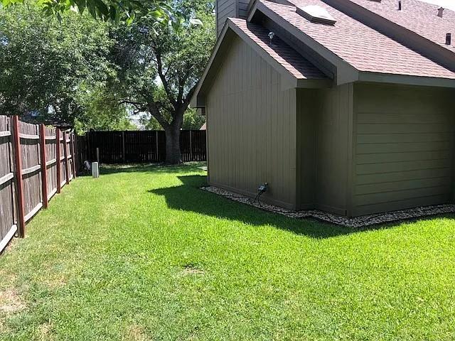 Building Photo - 2062 Bronco Ln