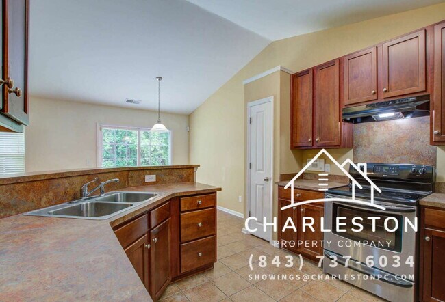 Building Photo - 9612 Oldbury Rd