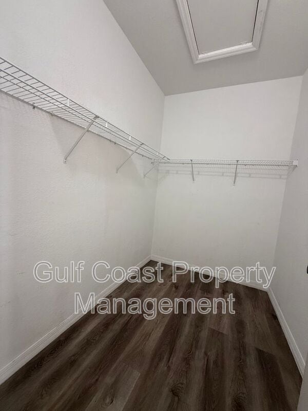 Building Photo - 8416 Bernwood Cove Loop