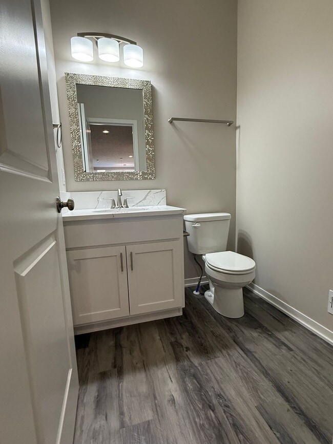 Building Photo - Brand New Spacious 2 bed/2.5 bath townhome...