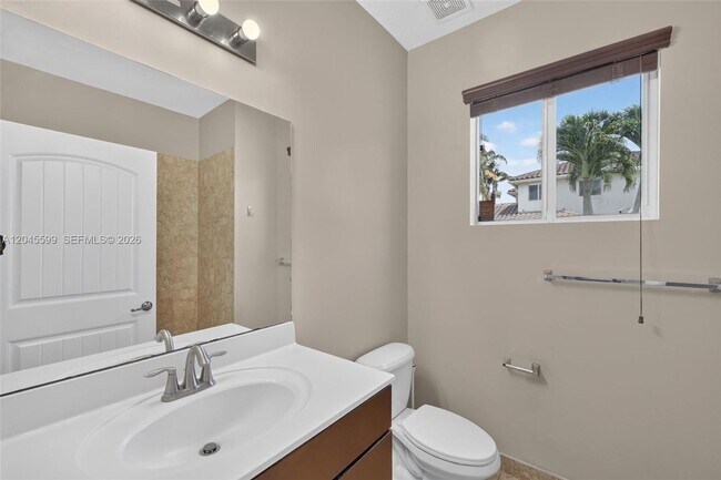 Building Photo - 20943 SW 133rd Ave