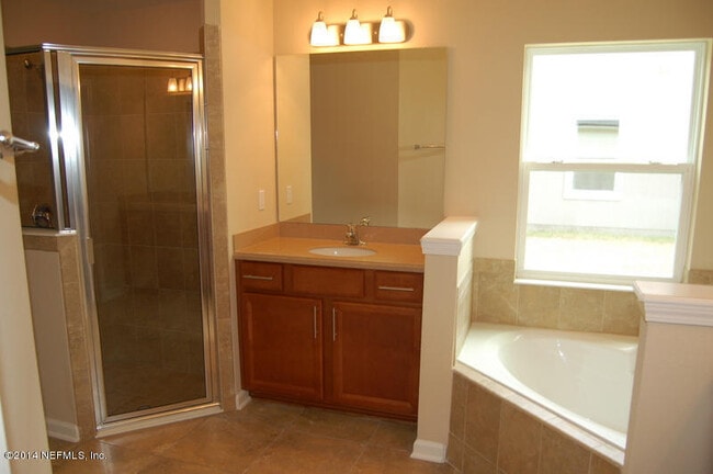 Building Photo - 12338 Hagan Creek Dr