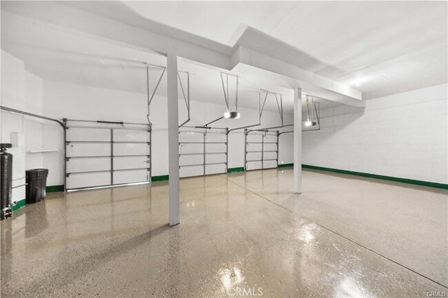 Building Photo - 605 Calle Del Cerrito