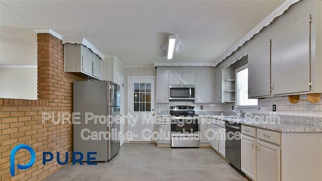 Building Photo - 316 Pitney Rd