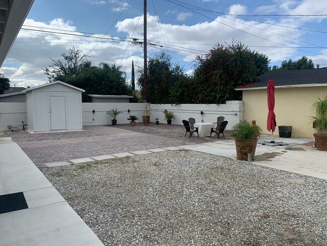 Patio Area - 1730 Glenpark St