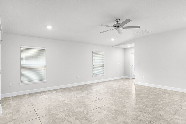Building Photo - 1063 Grantham Ln
