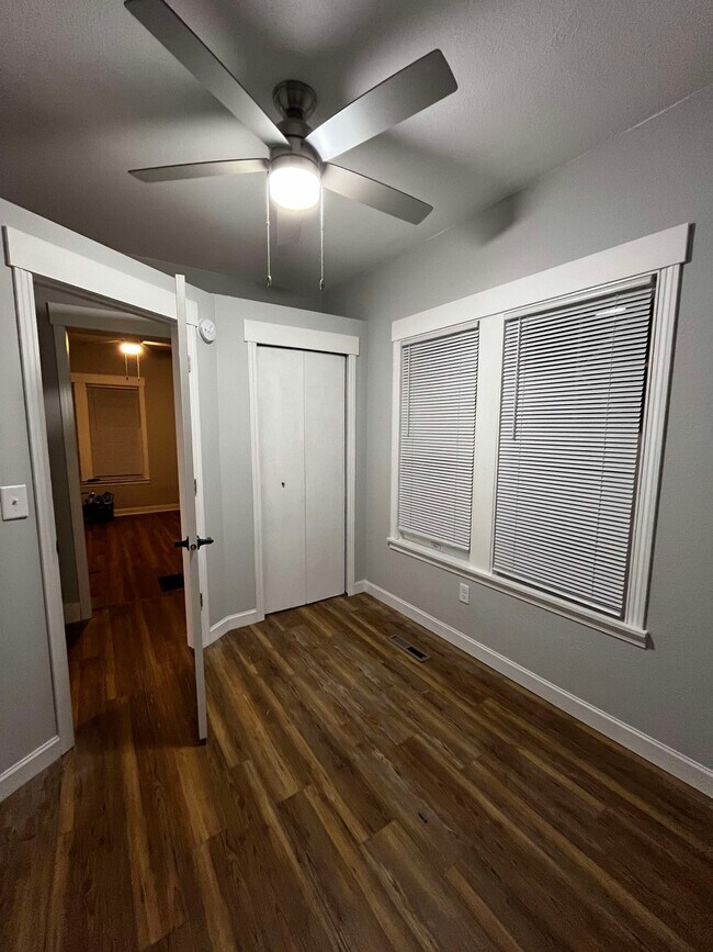 Bedroom - 514 Walnut Ct