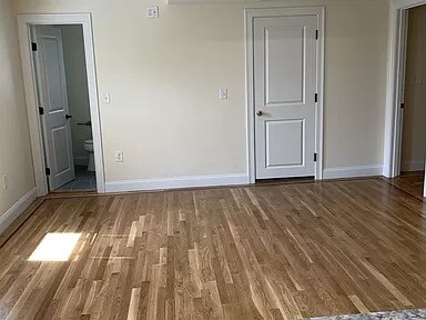 Building Photo - 28 Cherry St