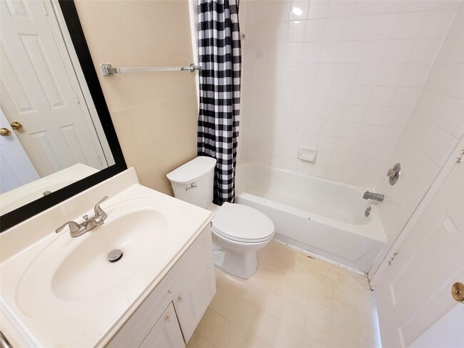 Building Photo - 4626 Jaymar Dr