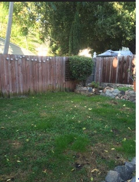 Private Yard - 3226 Montrose Ave