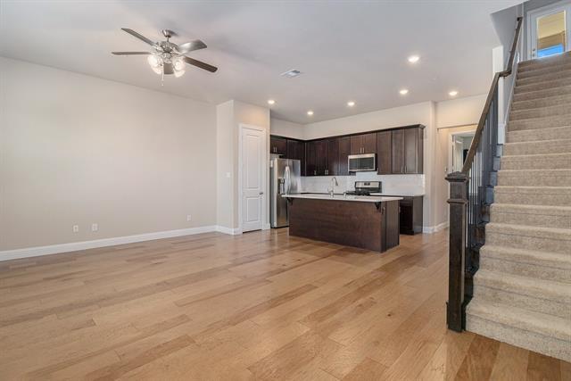 Building Photo - 315 Ferndale St