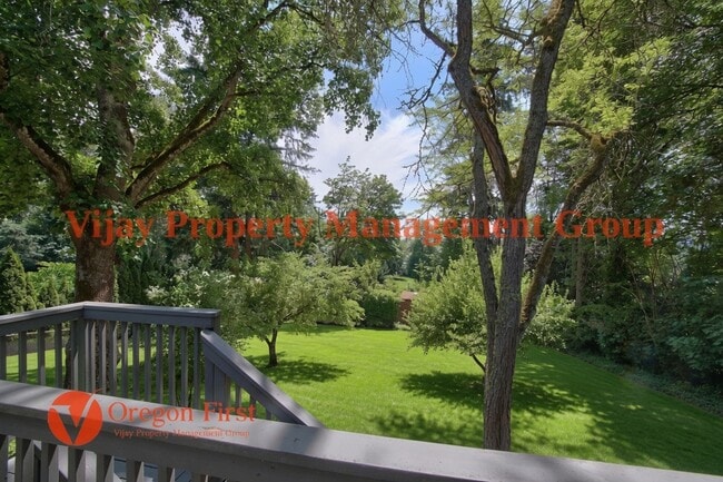 Building Photo - 12274 NW Coleman Dr