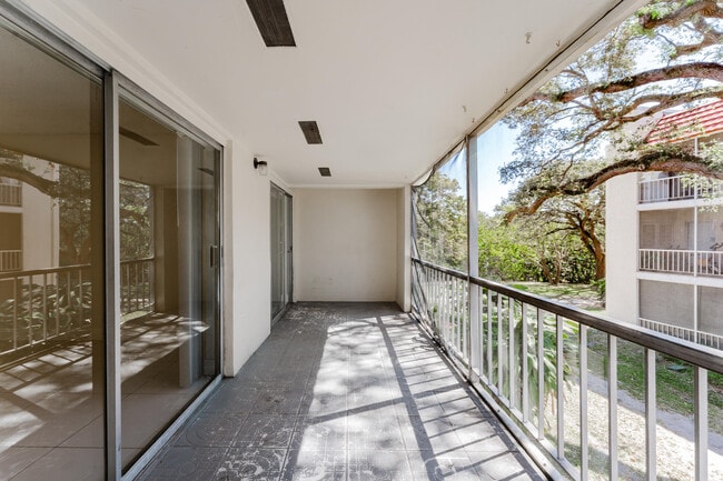 Building Photo - 606 NW 13th St