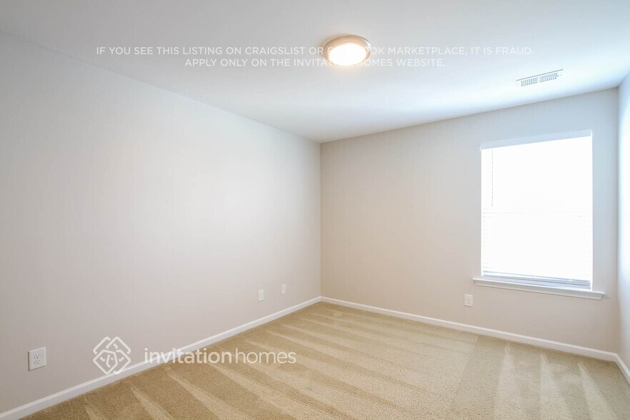 Building Photo - 135 Byers Commons Dr