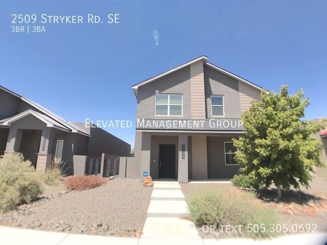 Building Photo - Amazing 3 Bedroom in Mesa del Sol! Lots of...